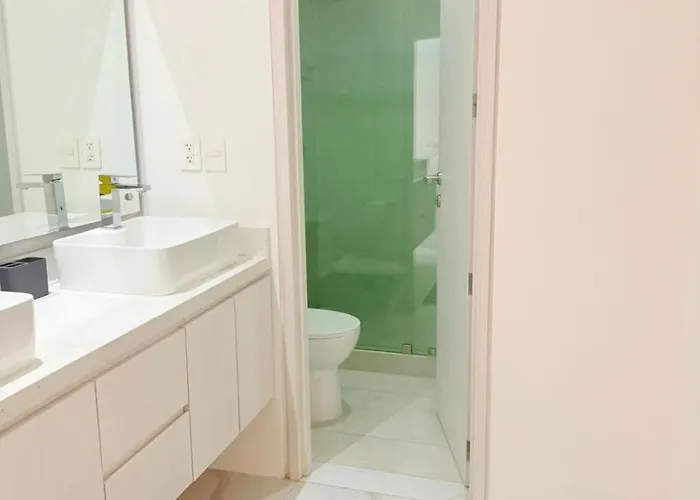 Apartamento 2br Downtown Cabo Walk To & Dining Cabo San Lucas